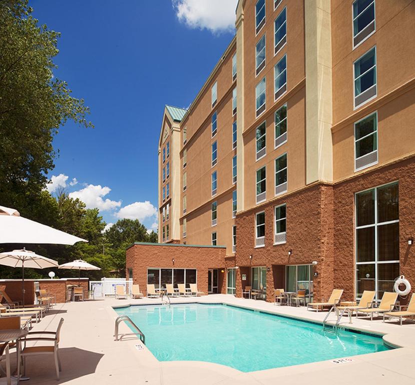 Hampton Inn & Suites Charlotte Arrowood Main image 1